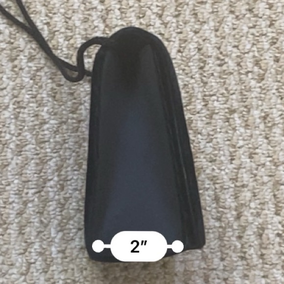 BUENO Evening Collection Velvet Embroidered Holiday Crossbody - Picture 3 of 11